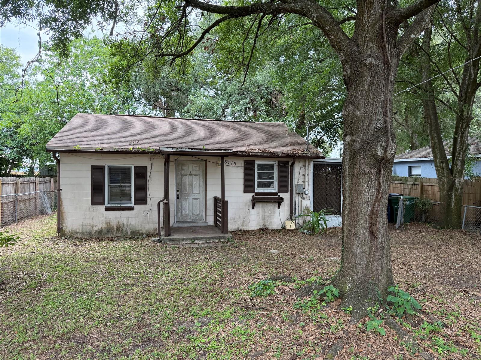 Homes for sale in Tampa, FL | 8713 N 39th St, Tampa, FL 33604 | MLS# TB8513960