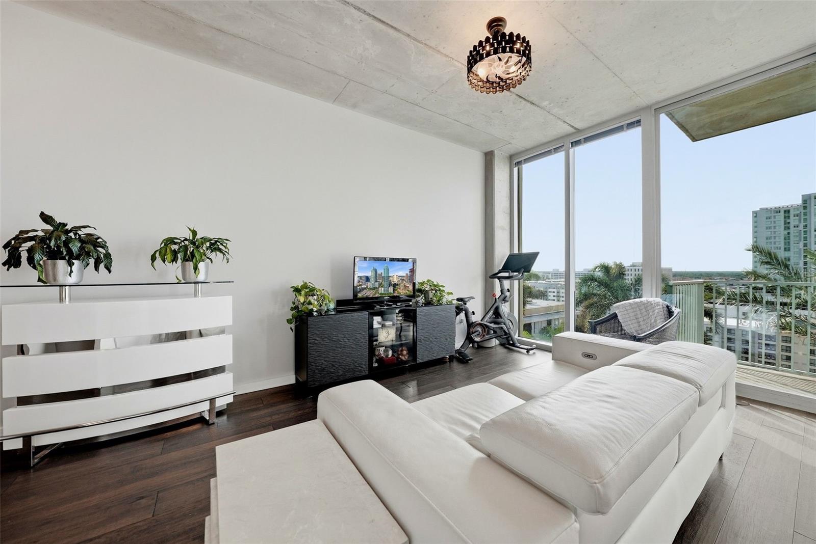 Homes for sale in Tampa, FL | 777 N Ashley Dr #1109, Tampa, FL 33602 | MLS# L4962329