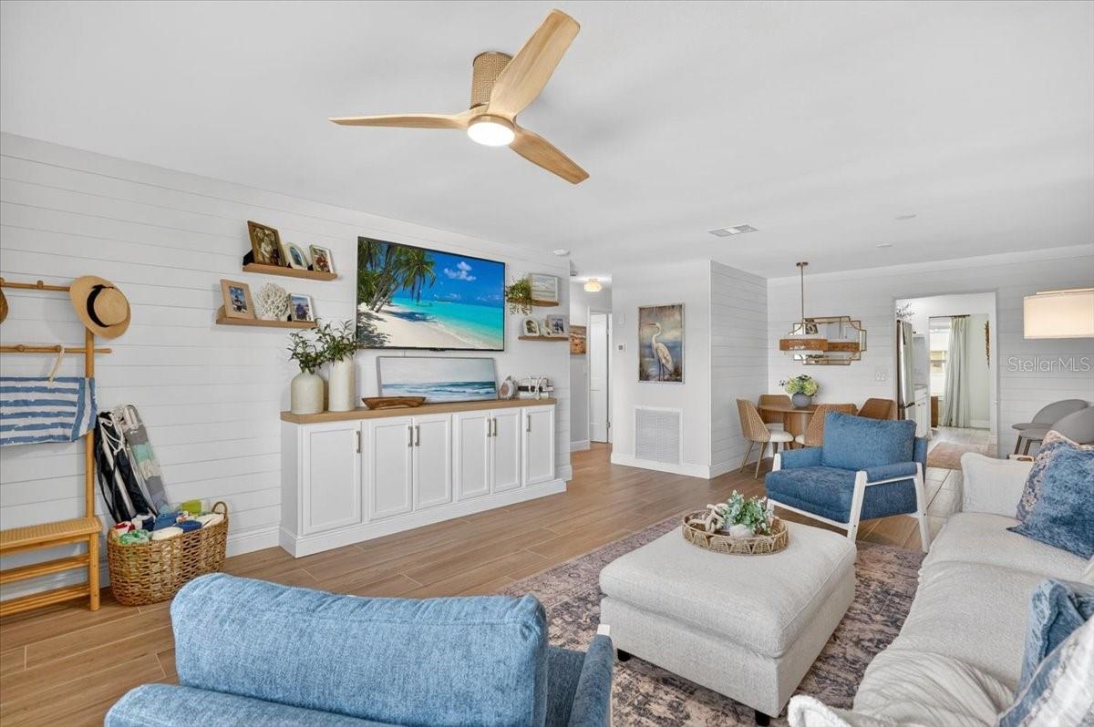 Homes for sale in Gulfport, FL | 2960 59Th St S #310, Gulfport, FL 33707 | MLS# TB8514069