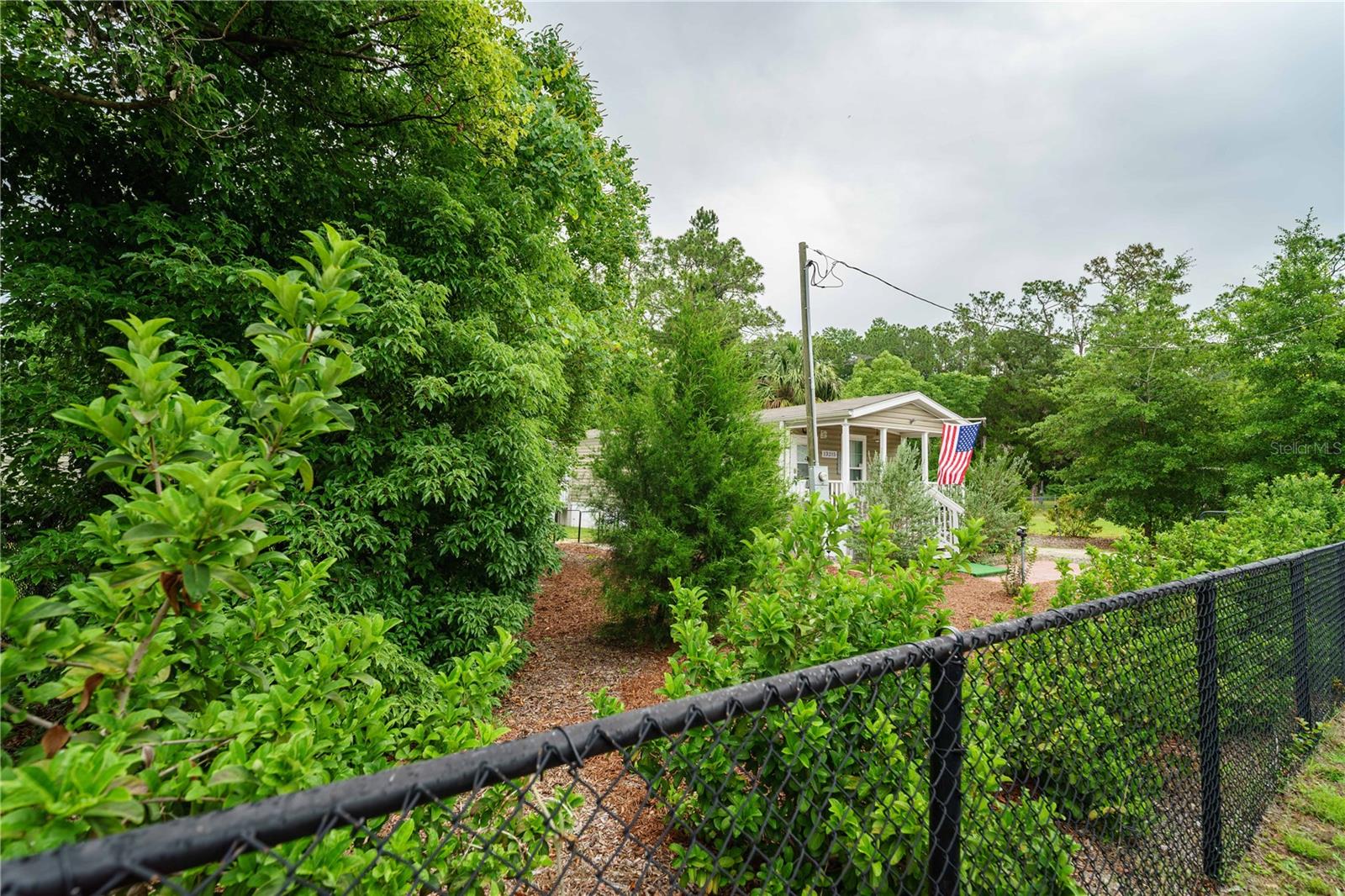 Homes for sale in Silver Springs, FL | 13215 Ne 41st St, Silver Springs, FL 34488 | MLS# OM725738