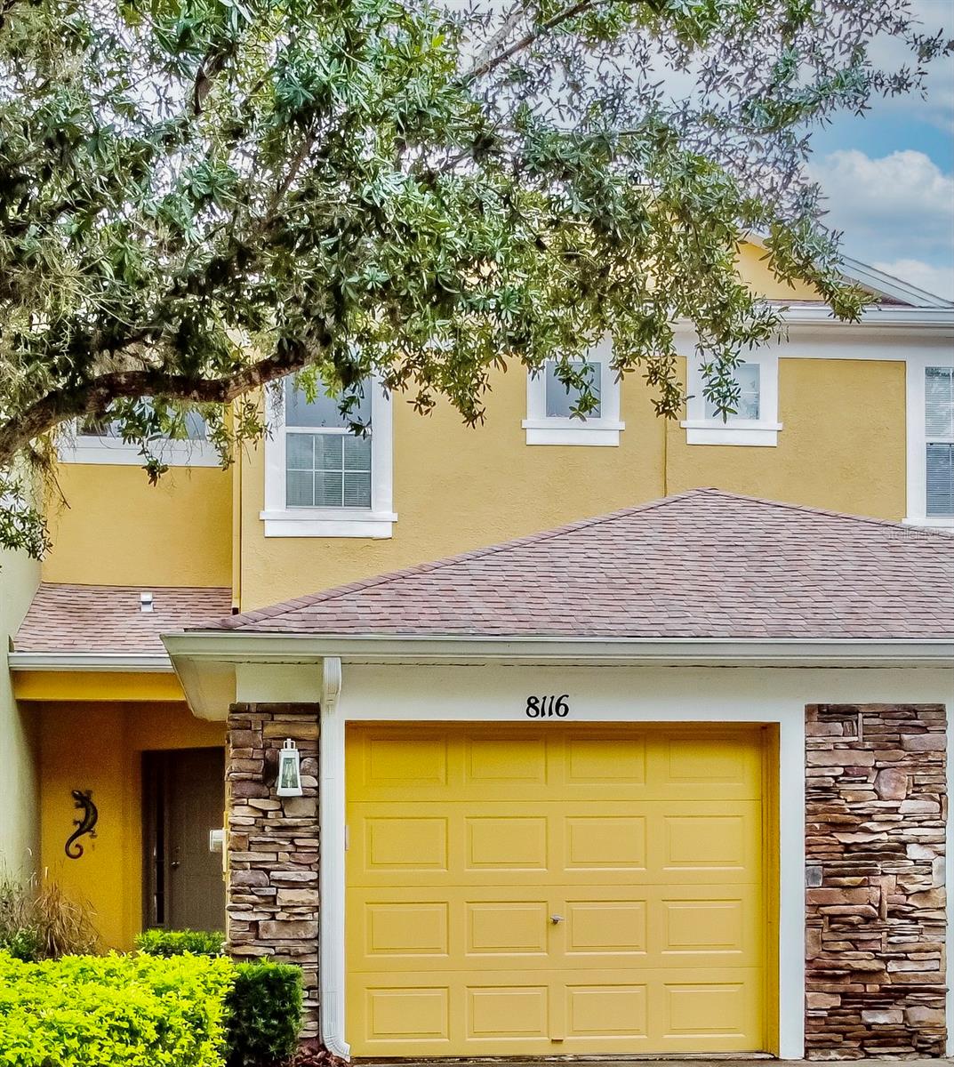 Homes for sale in Tampa, FL | 8116 Stone Path Wy, Tampa, FL 33647 | MLS# TB8514101