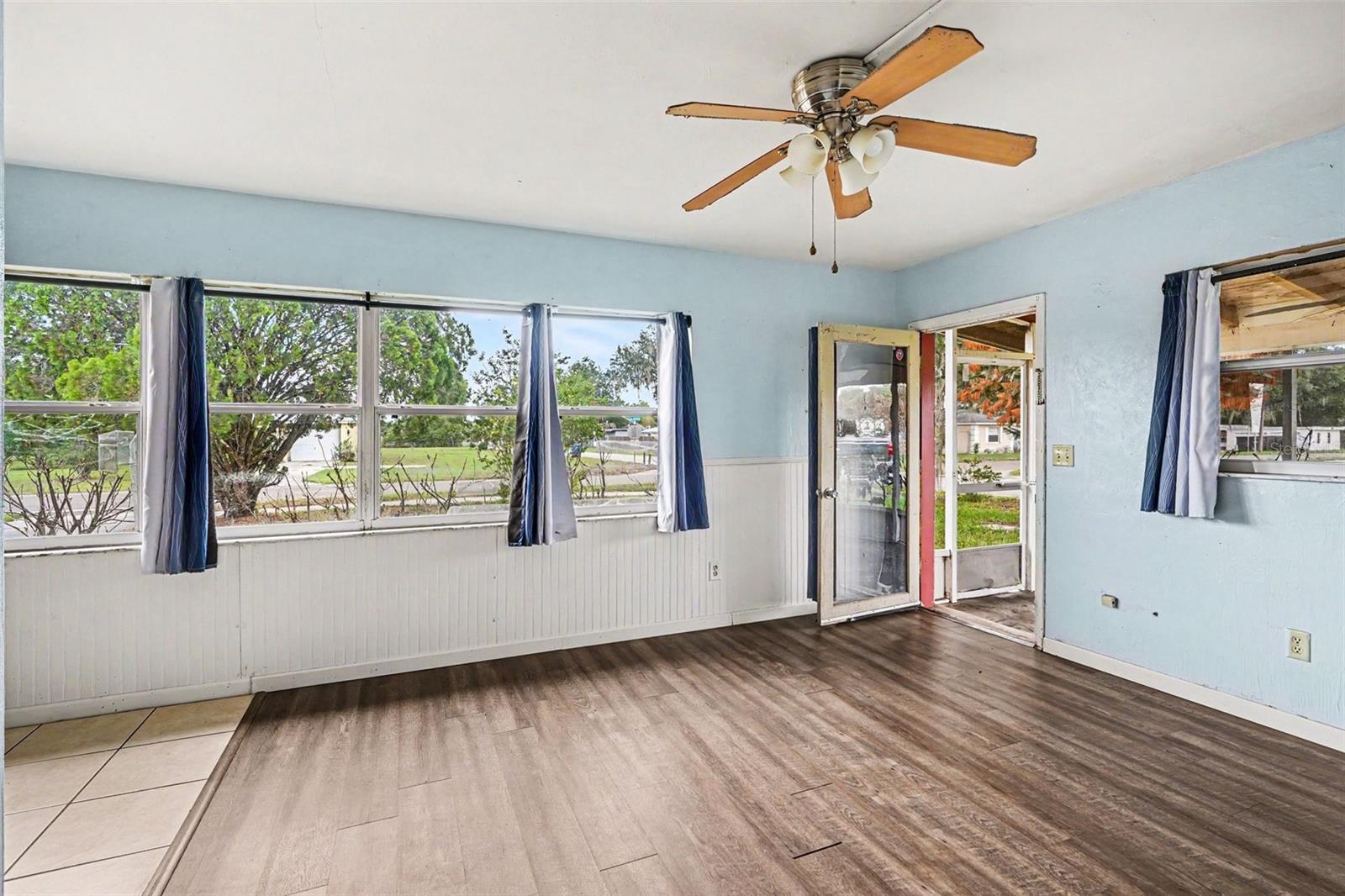 Homes for sale in Fort Meade, FL | 520 S Orange Ave, Fort Meade, FL 33841 | MLS# TB8514125