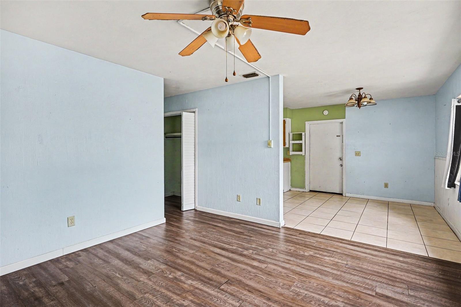 Homes for sale in Fort Meade, FL | 520 S Orange Ave, Fort Meade, FL 33841 | MLS# TB8514125