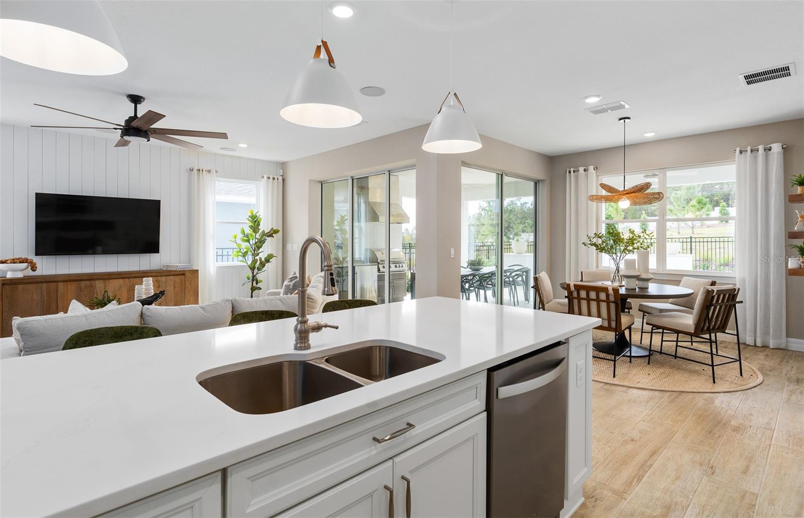 Homes for sale in Montverde, FL | 15088 Willow Ridge Dr, Montverde, FL 34756 | MLS# O6412487