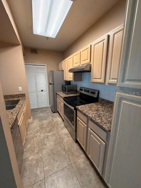 Homes for sale in Longwood, FL | 404 Summit Ridge Pl #212, Longwood, FL 32779 | MLS# G5113173