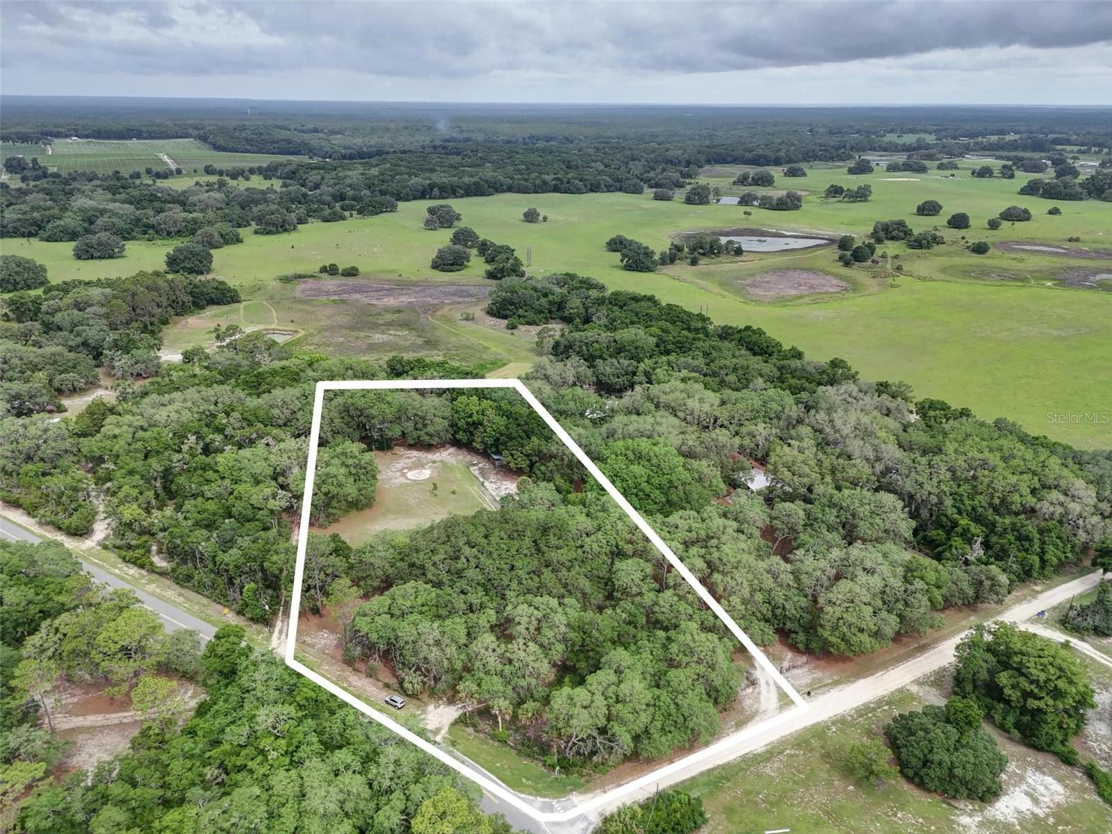Homes for sale in Pomona Park, FL | 156 Kingfish Rd, Pomona Park, FL 32181 | MLS# FC318959