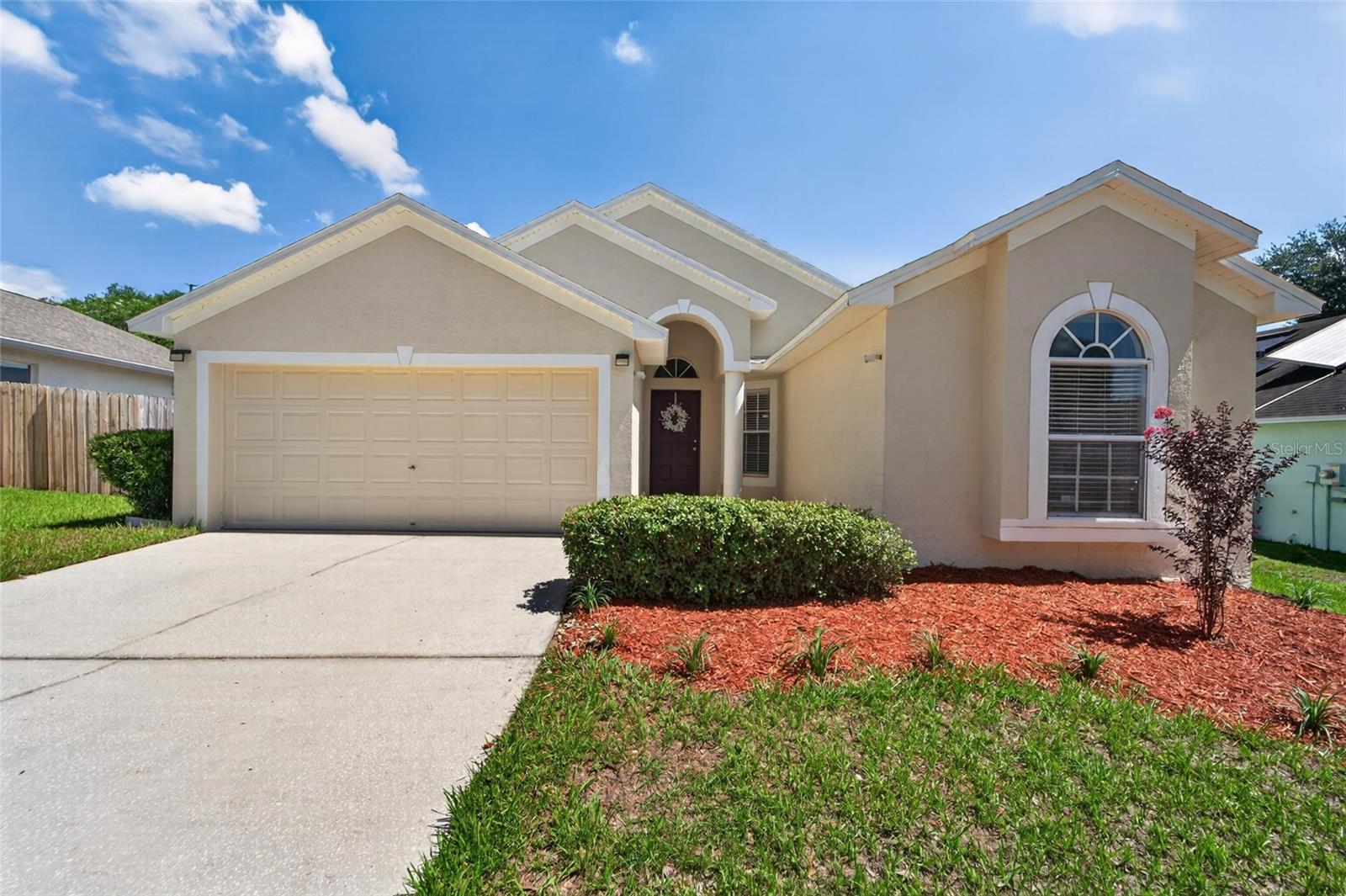3rd image of 418 Henderson Ave, Seffner, FL 33584 | MLS# TB8514752
