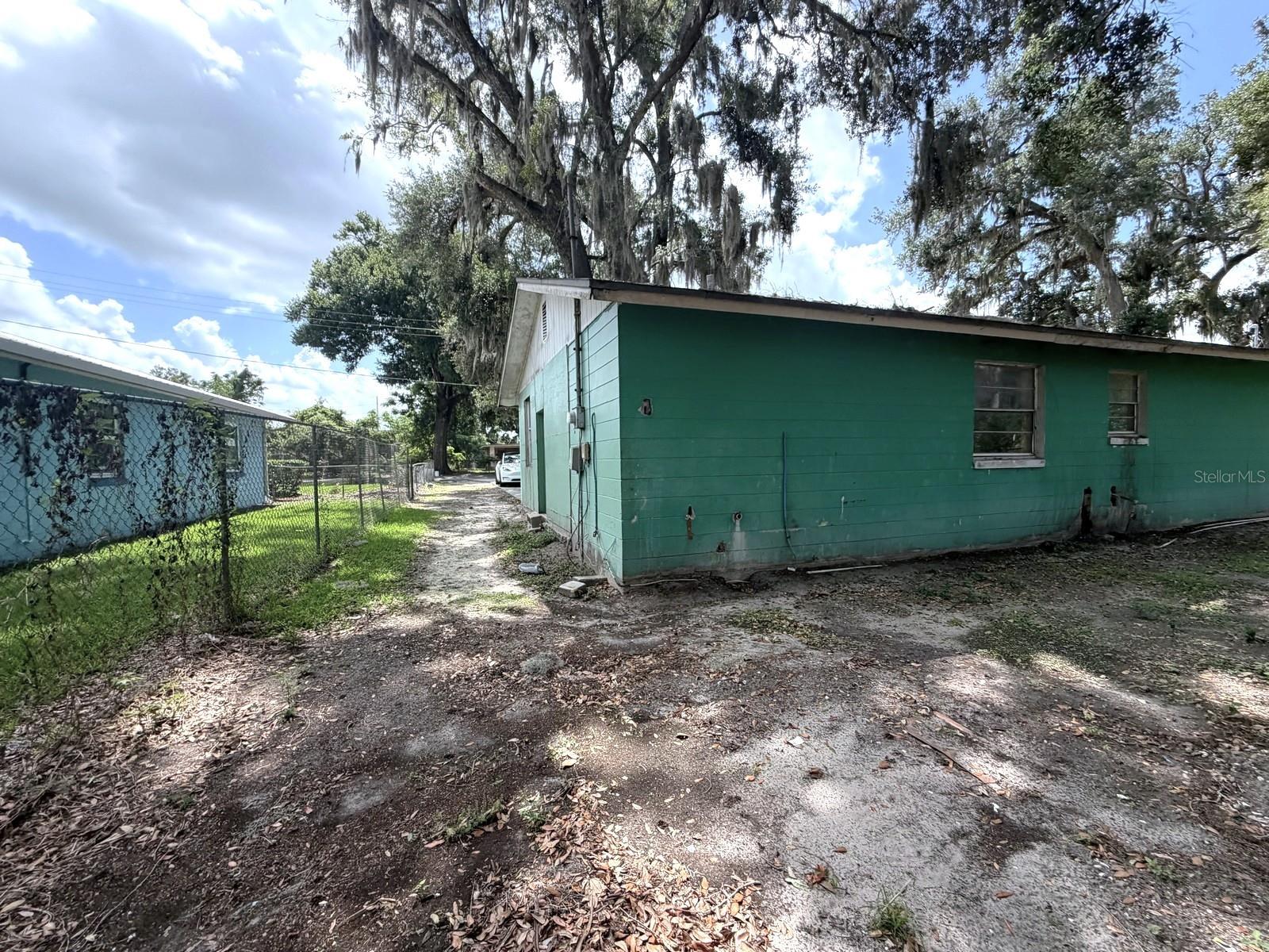 Homes for sale in Dade City, FL | 14741 12Th St, Dade City, FL 33523 | MLS# W7886360