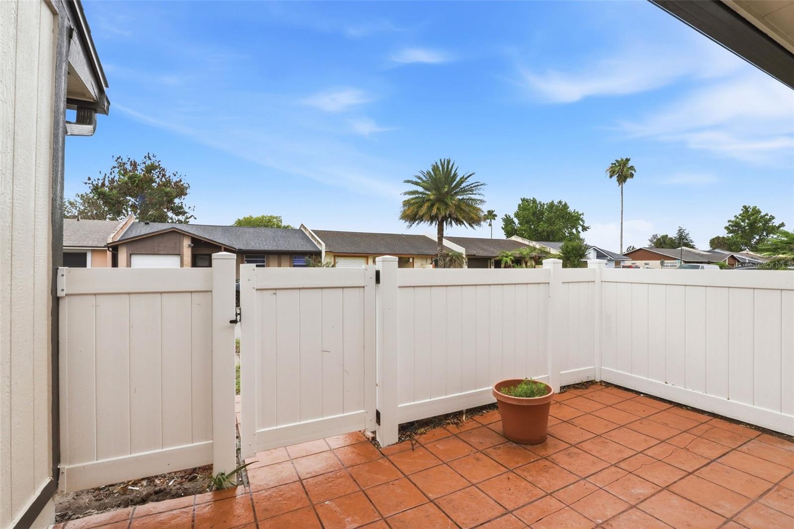 Homes for sale in Orlando, FL | 1056 Soria Ave, Orlando, FL 32807 | MLS# O6413360