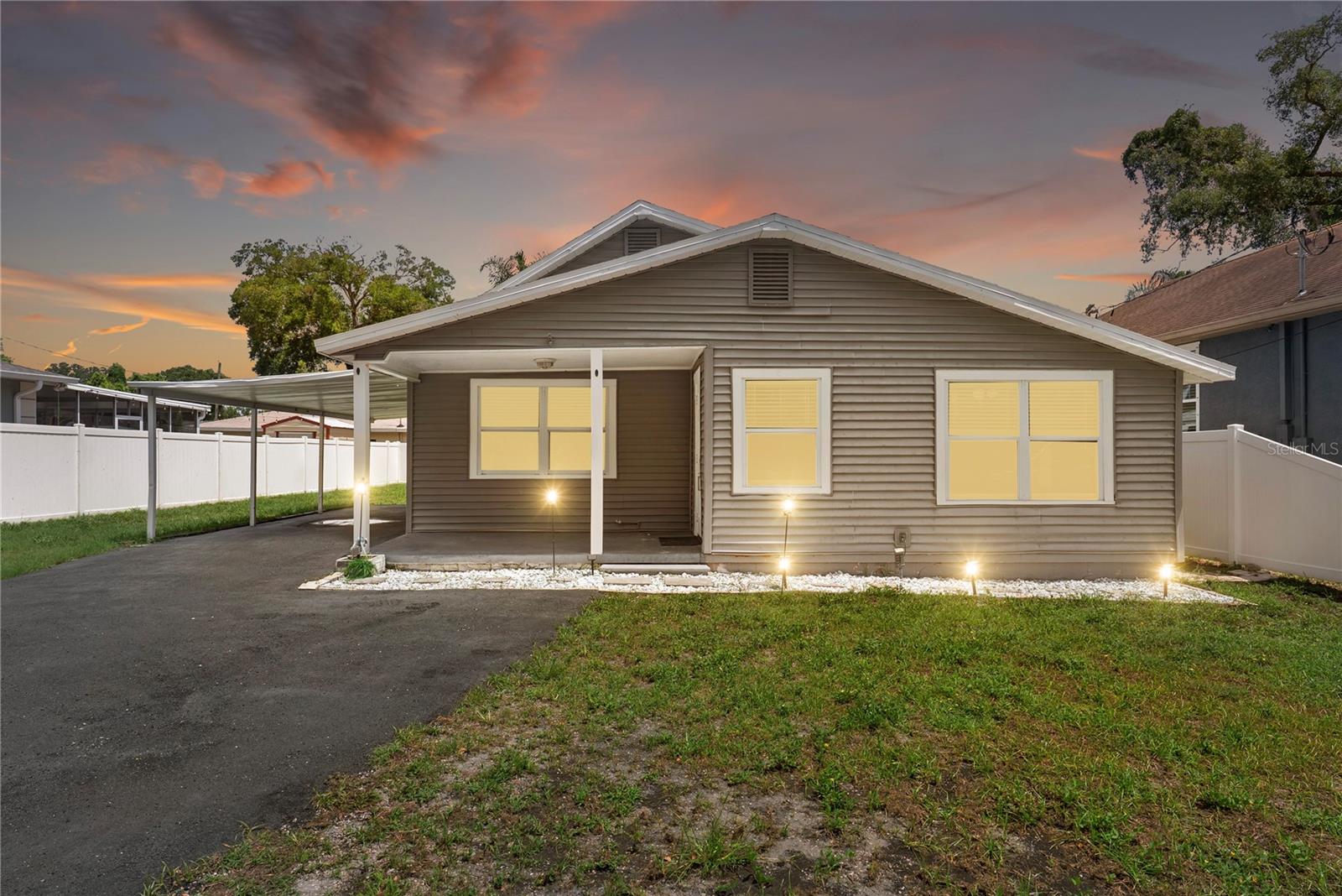 1st image of 1804 E Idlewild Ave, Tampa, FL 33610 | MLS# TB8515289