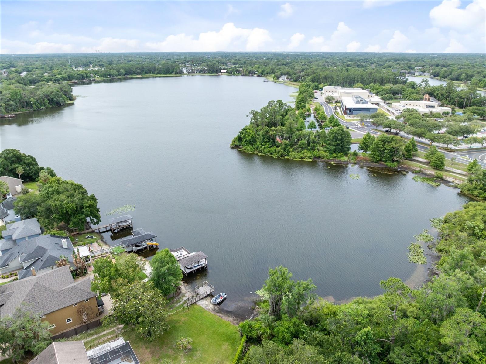 3rd image of 5340 N Lake Burkett Ln, Winter Park, FL 32792 | MLS# O6413717