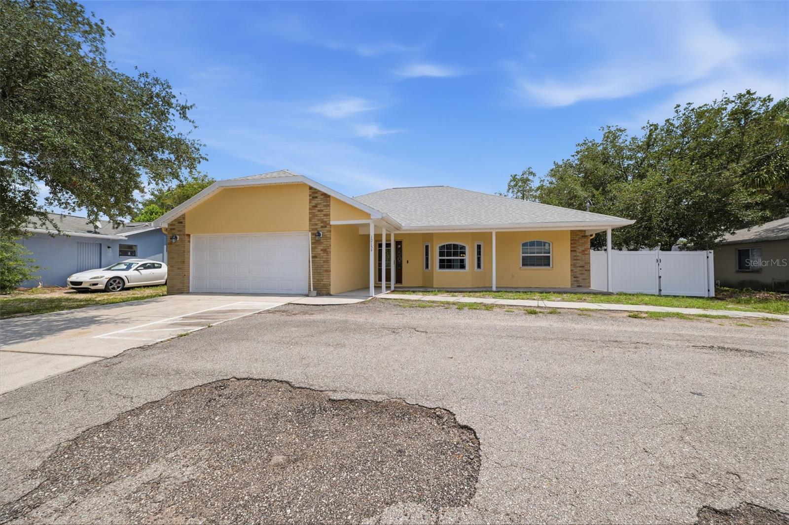 2nd image of 10154 Spring Hill Dr, Spring Hill, FL 34608 | MLS# W7886406