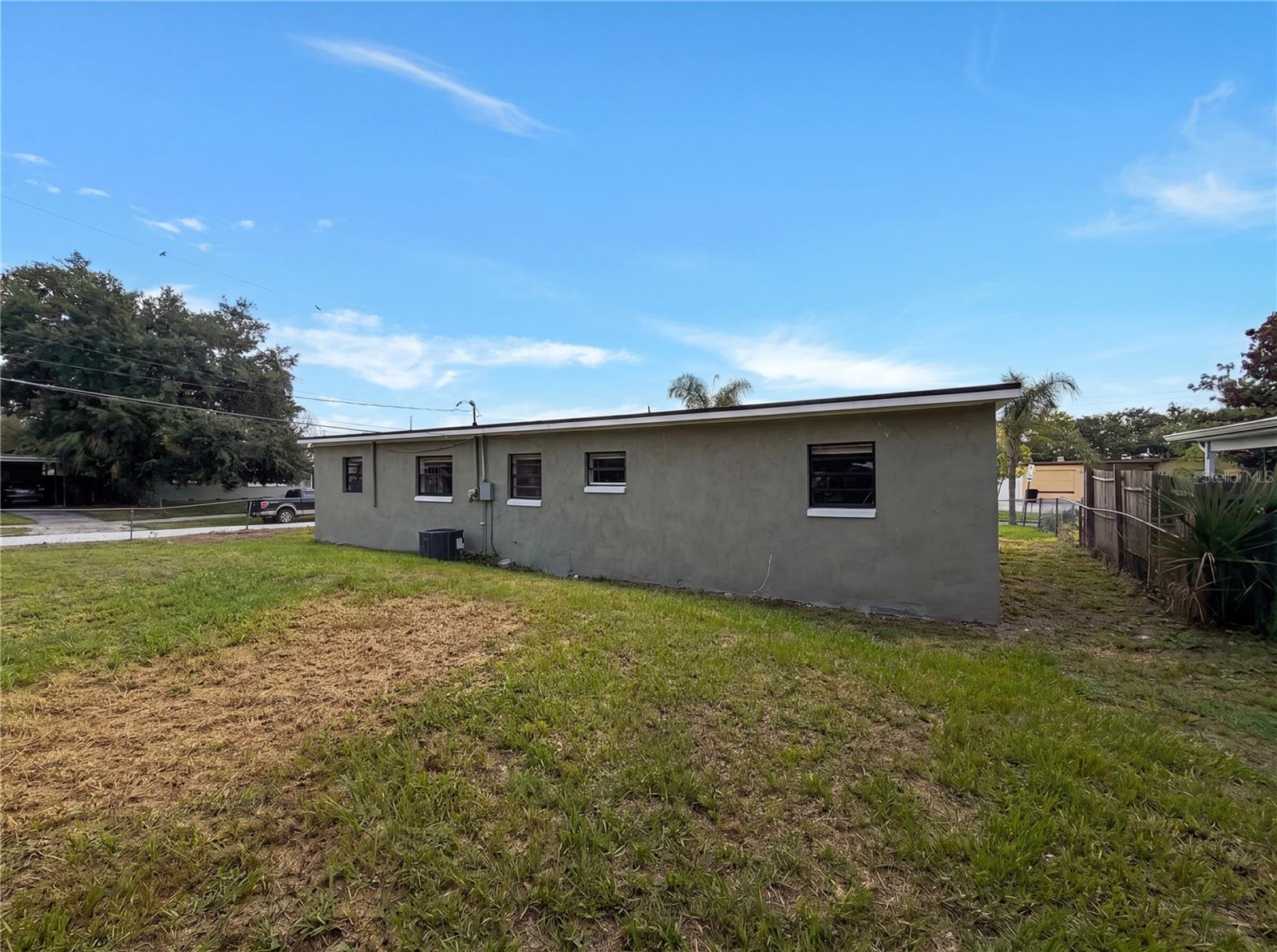 Homes for sale in Orlando, FL | 702 S Solandra Dr, Orlando, FL 32807 | MLS# O6413917