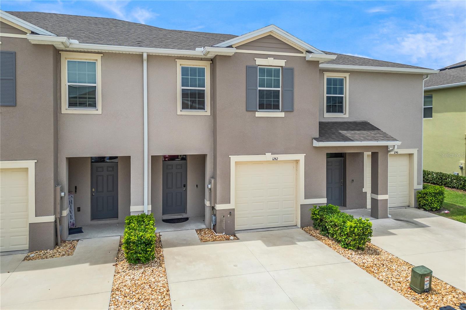 Homes for sale in Howey In The Hills, FL | 1242 Lido Dr, Howey In The Hills, FL 34737 | MLS# O6414117
