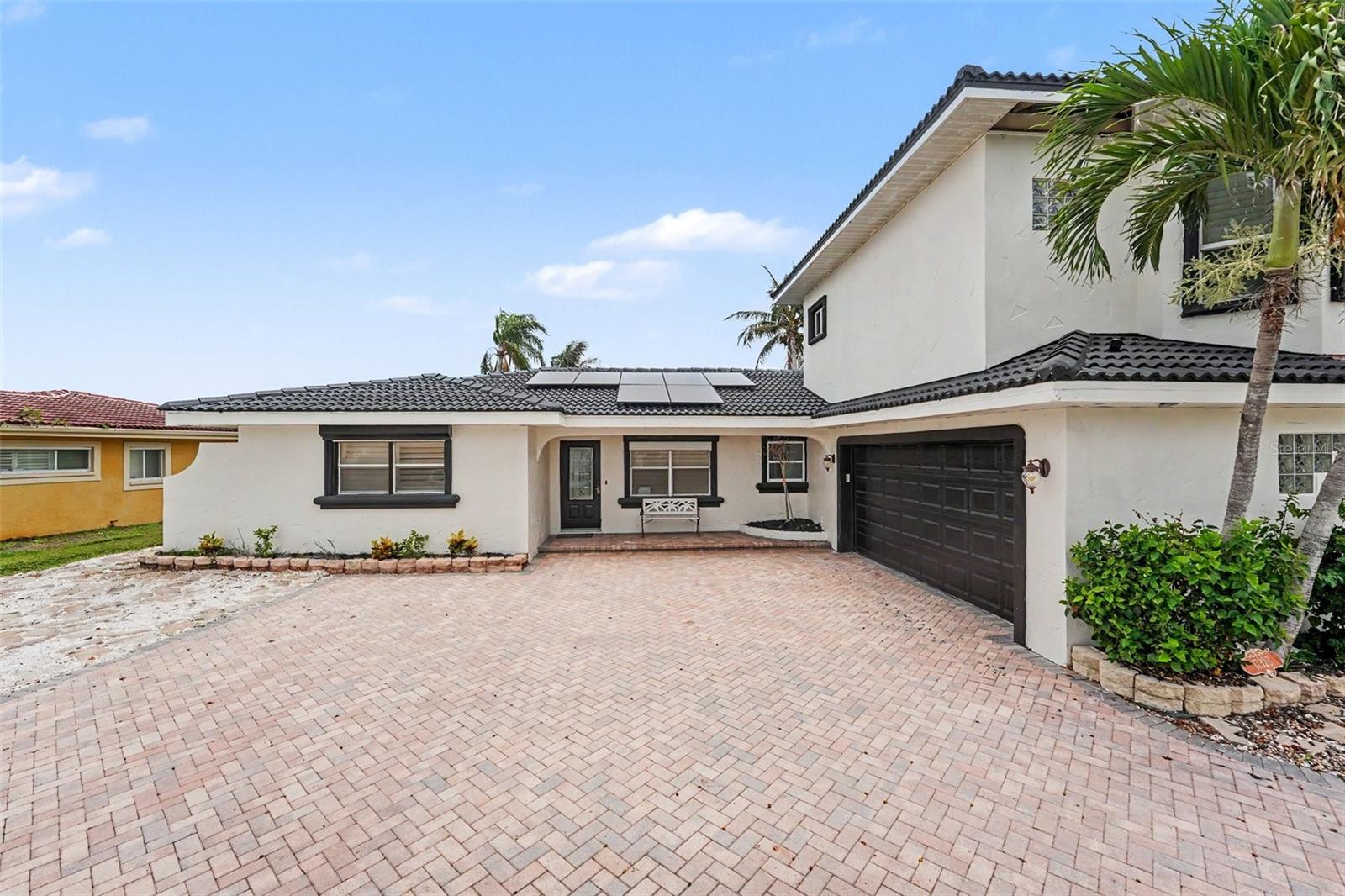 Homes for sale in North Redington Beach, FL | 17323 Kennedy Dr, North Redington Beach, FL 33708 | MLS# TB8516097