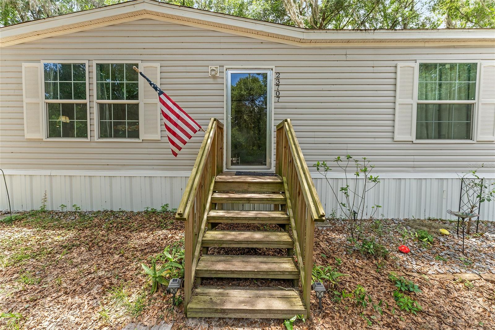 2nd image of 23707 Ne State Road 26, Melrose, FL 32666 | MLS# GC540964