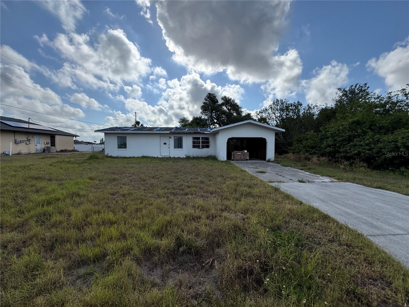Homes for sale in Port Charlotte, FL | 325 Timbruce Ln Nw, Port Charlotte, FL 33952 | MLS# S5151382