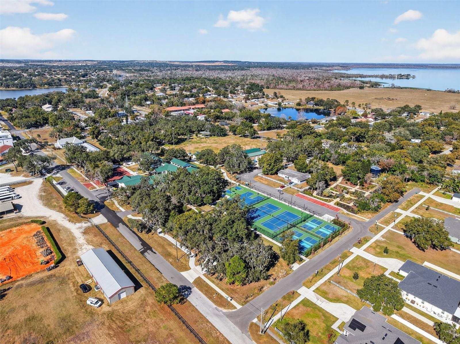 Homes for sale in Montverde, FL | 17540 Third St, Montverde, FL 34756 | MLS# O6414393