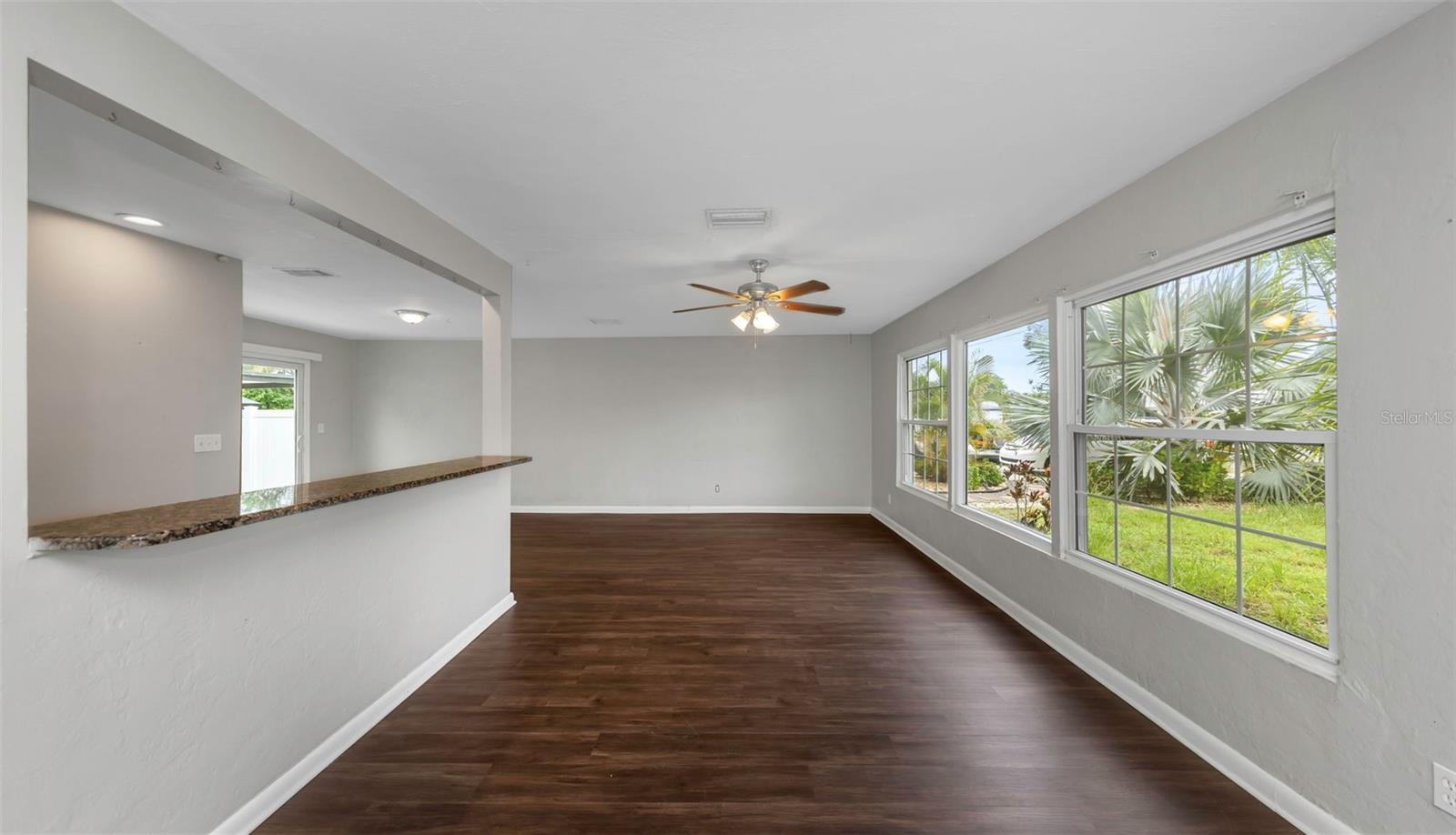 Photo 4 of Single family home for sale at 282 NE 40th Avenue, Saint Petersburg, FL 33703 | MLS# TB8516497 | Listing updated on 2026-09-02
