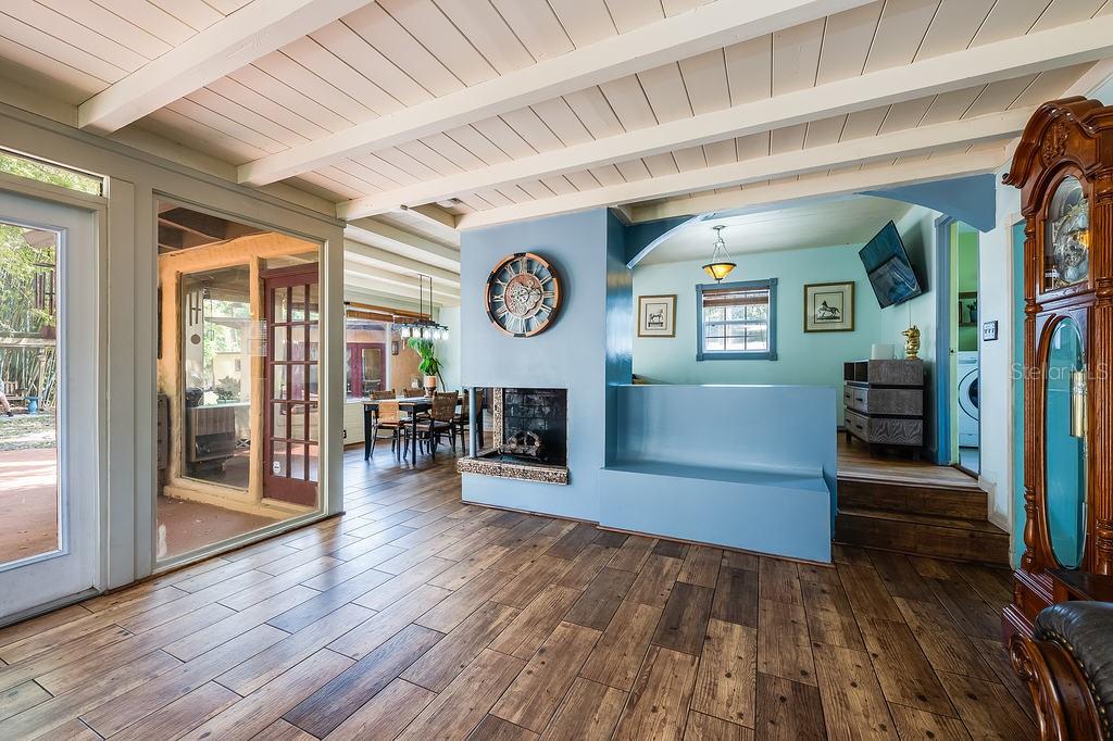 5th image of 1835 Oak Ln, Orlando, FL 32803 | MLS# O6414939