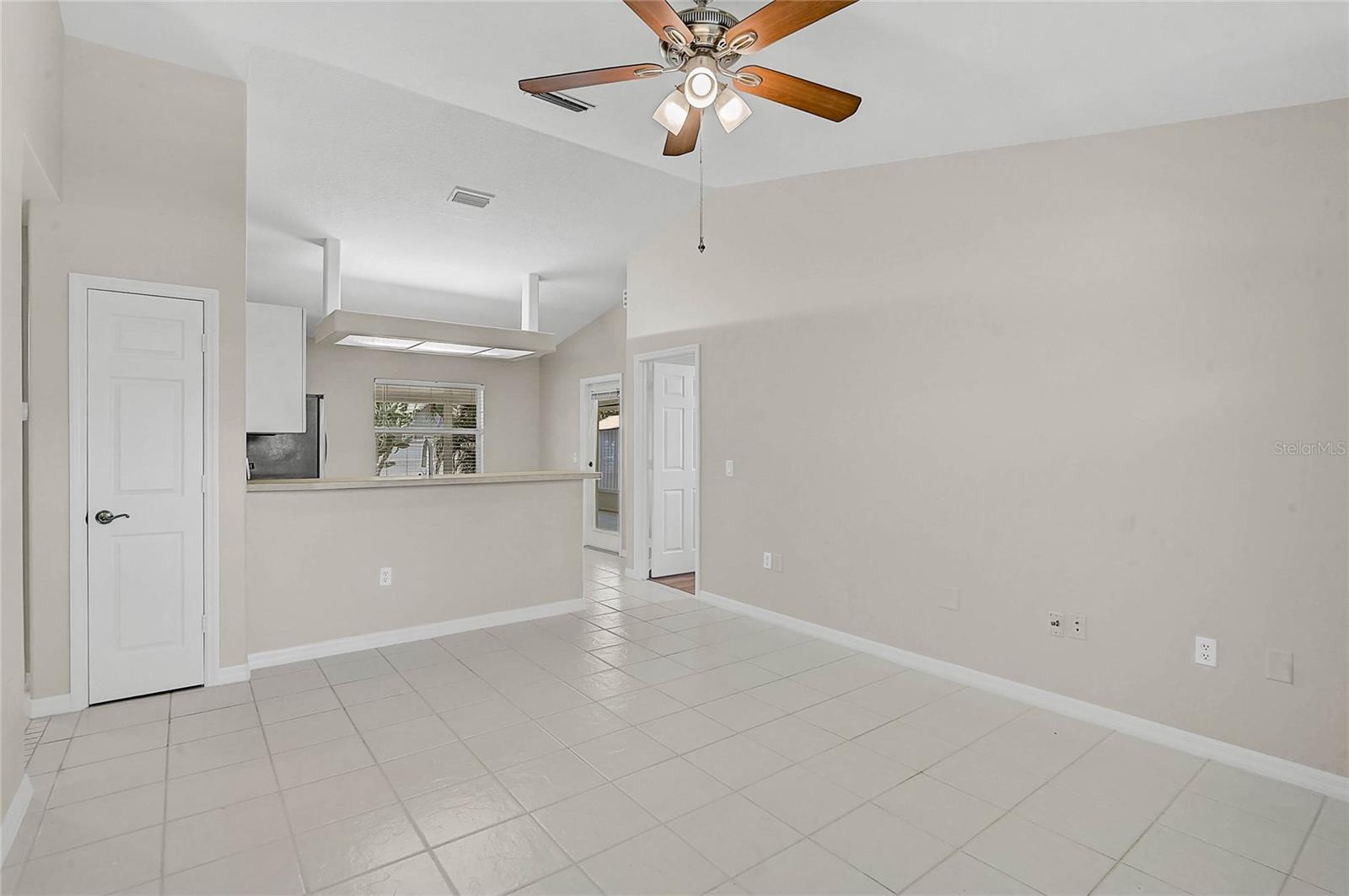 5th image of 732 Nectar Rd, Venice, FL 34293 | MLS# N6144654