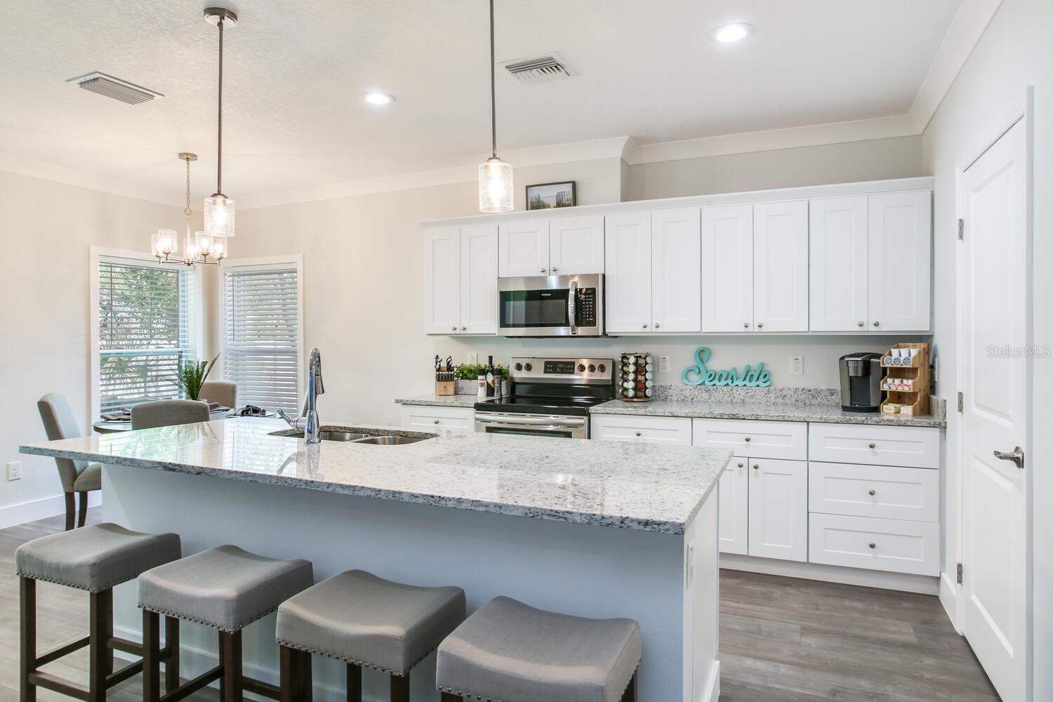 2nd image of 3040 Belcher Rd, Dunedin, FL 34698 | MLS# W7886579