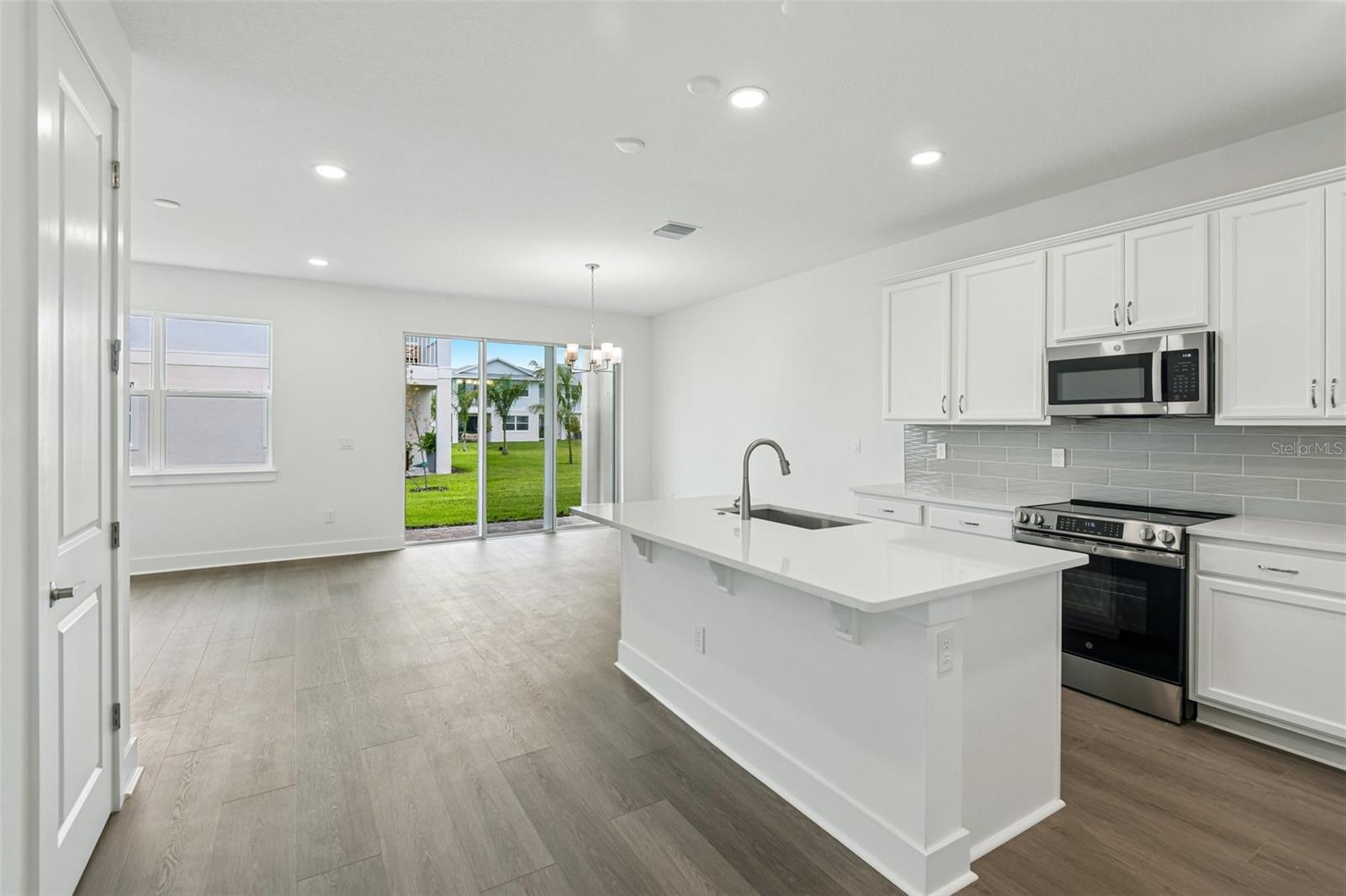 5th image of 31844 Clover Fin Ct, Wesley Chapel, FL 33545 | MLS# TB8517429