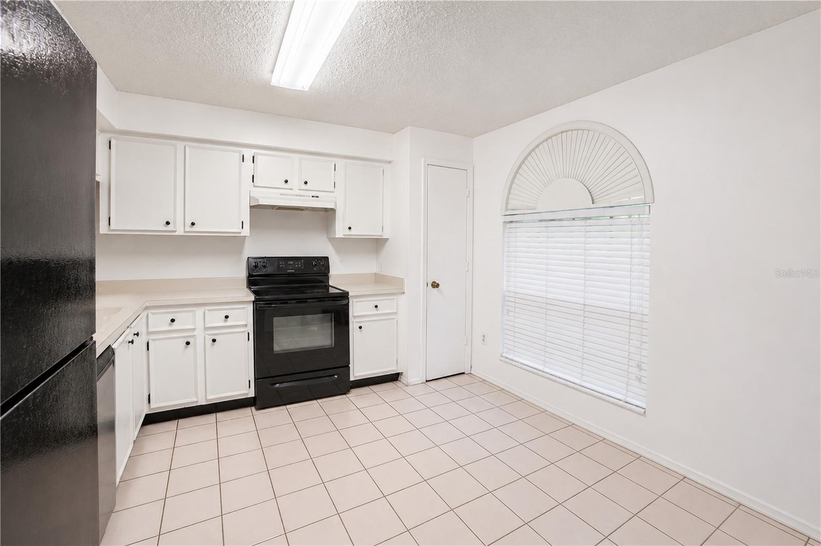 5th image of 602 Saint Henry Dr, Brandon, FL 33511 | MLS# O6415423