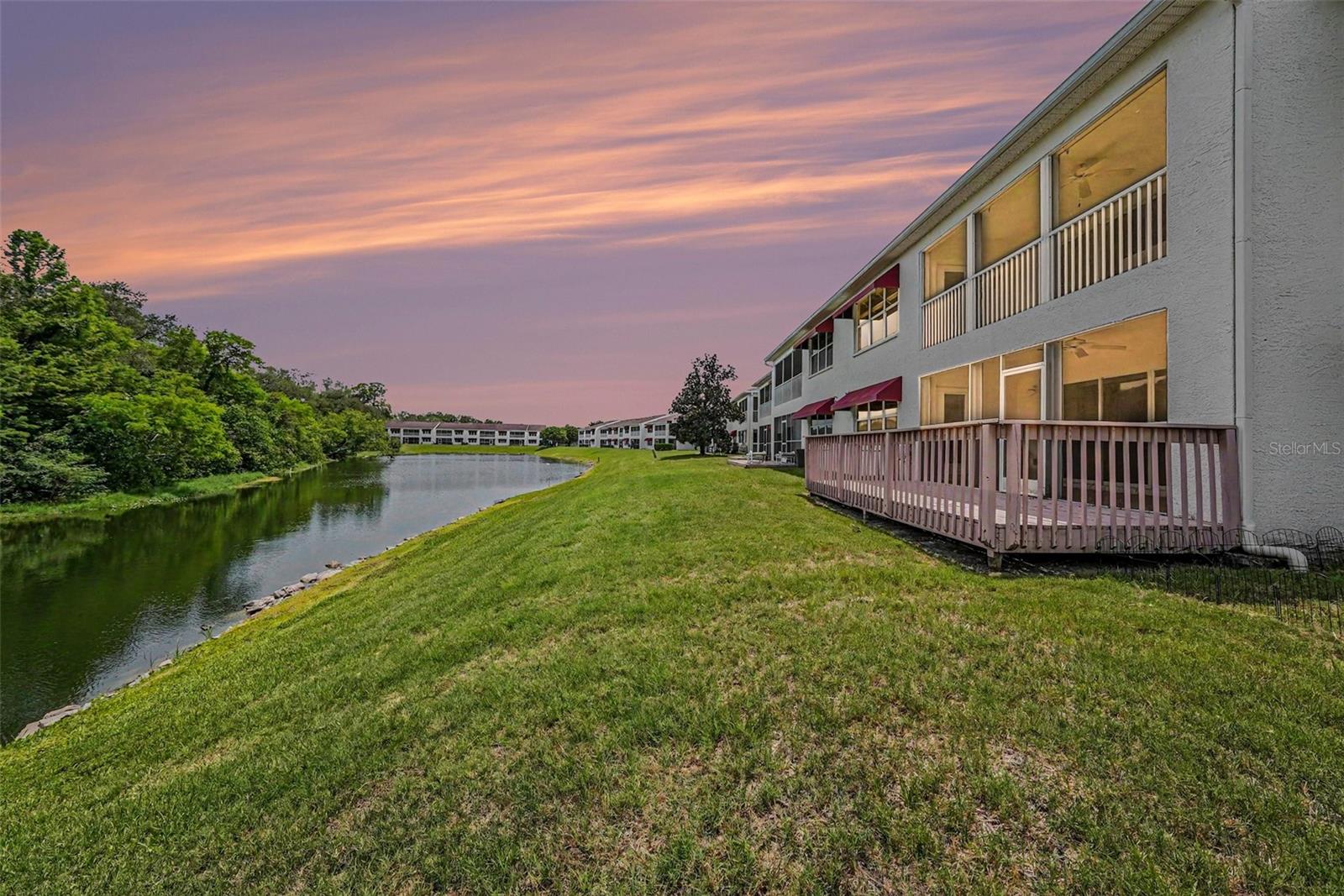 43rd image of 1400 Water View Dr W #102, Largo, FL 33771 | MLS# TB8517883