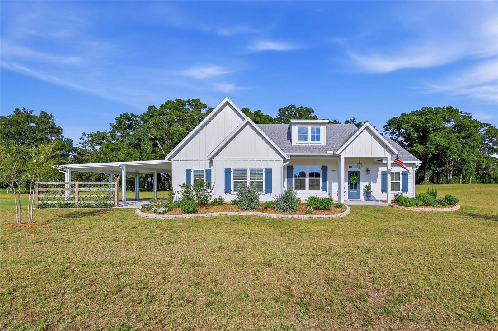Homes for sale in Bell, FL | 3705 Nw 31st Ave, Bell, FL 32619 | MLS# GC541121