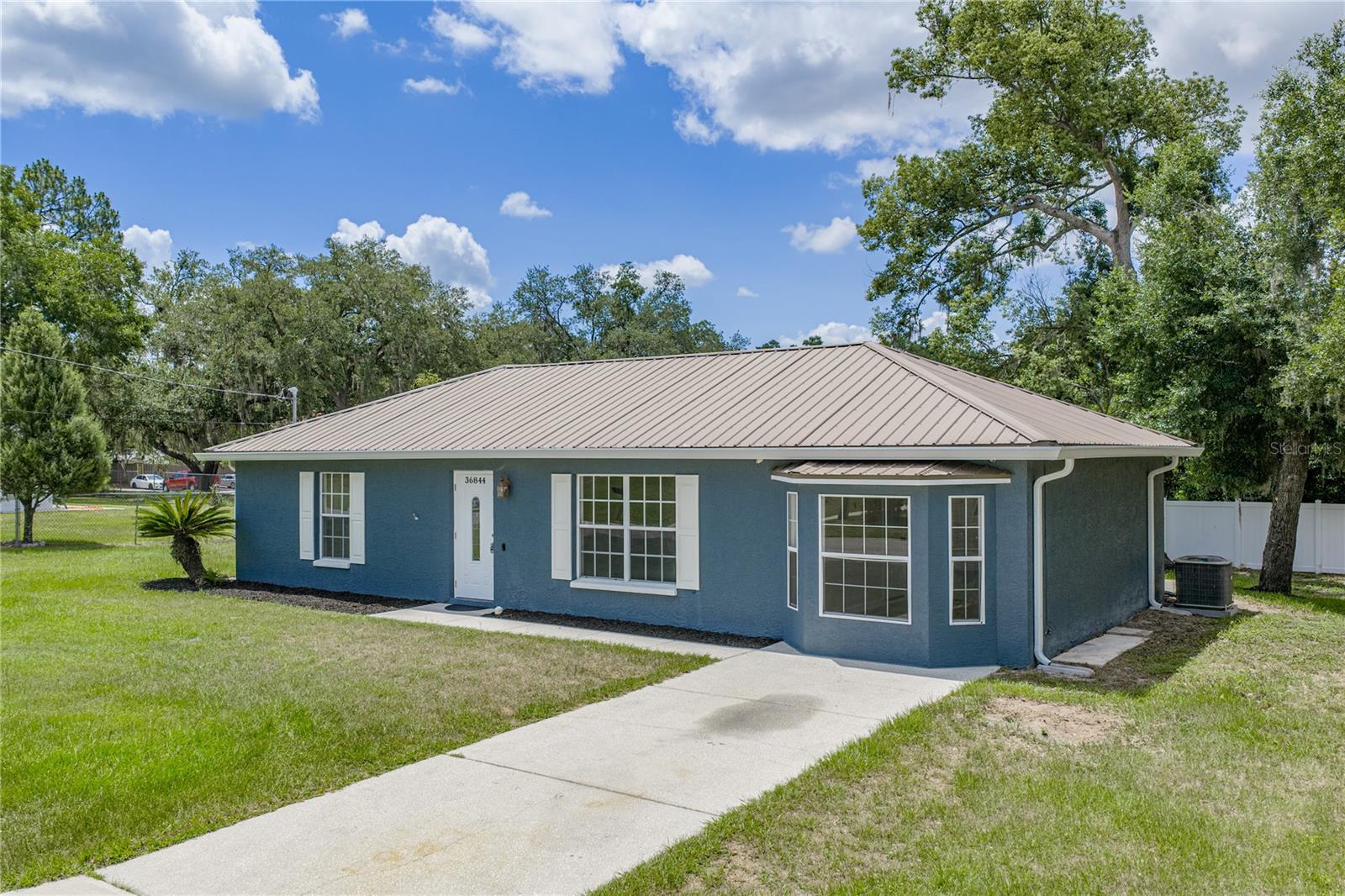 Homes for sale in Dade City, FL | 36844 Church Ave, Dade City, FL 33525 | MLS# TB8518652