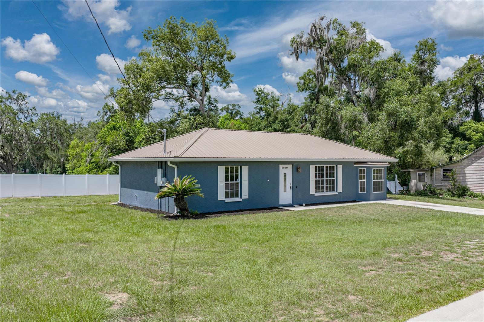 Homes for sale in Dade City, FL | 36844 Church Ave, Dade City, FL 33525 | MLS# TB8518652