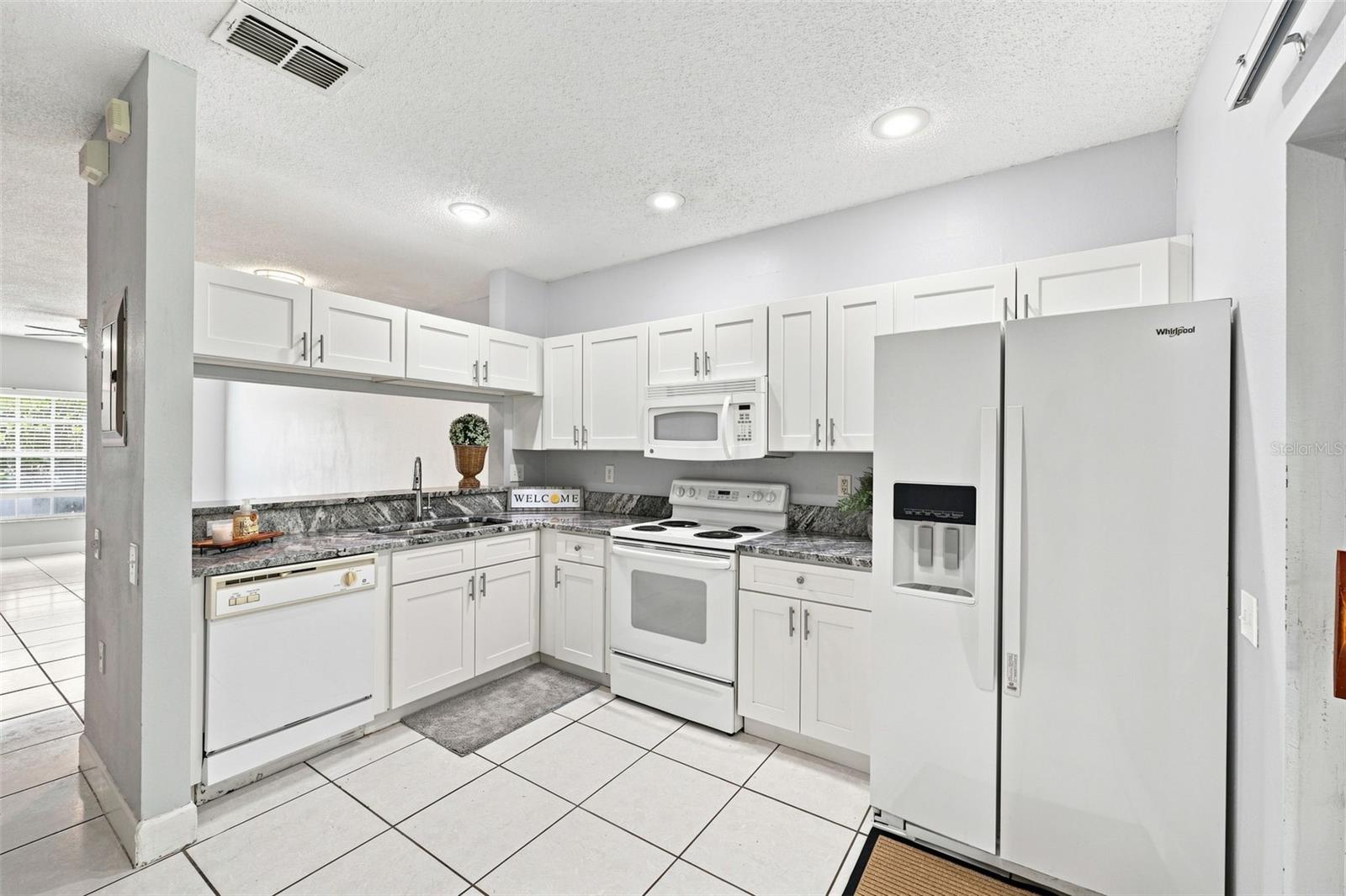 3rd image of 29924 Playa Del Rey Ln, Wesley Chapel, FL 33543 | MLS# TB8518812