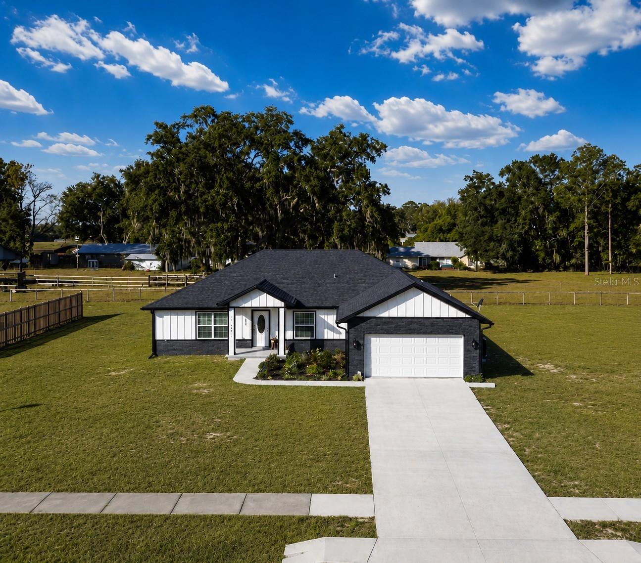 Homes for sale in Brooker, FL | 11778 Sw 167th Ave, Brooker, FL 32622 | MLS# GC541170