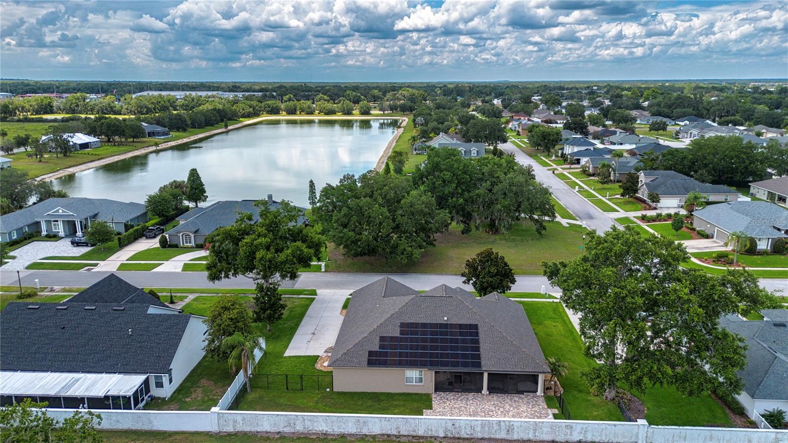 3rd image of 905 Square Lake Dr, Bartow, FL 33830 | MLS# TB8518981
