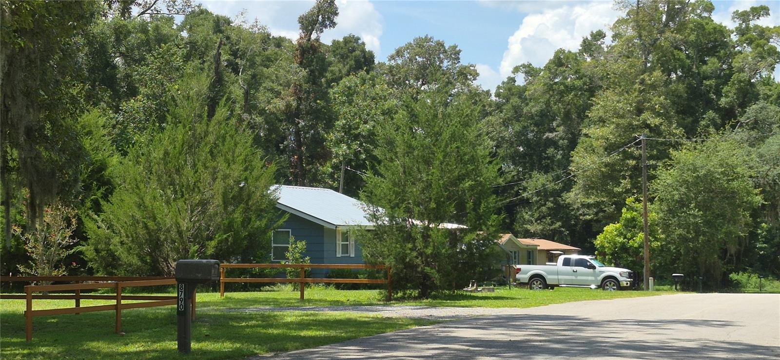 Homes for sale in Fanning Springs, FL | 17416 Nw 89Th Ter, Fanning Springs, FL 32693 | MLS# GC541176