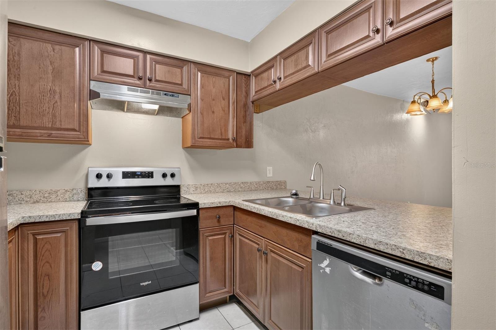 2nd image of 2735 Sw 35Th Pl #2004, Gainesville, FL 32608 | MLS# GC541196