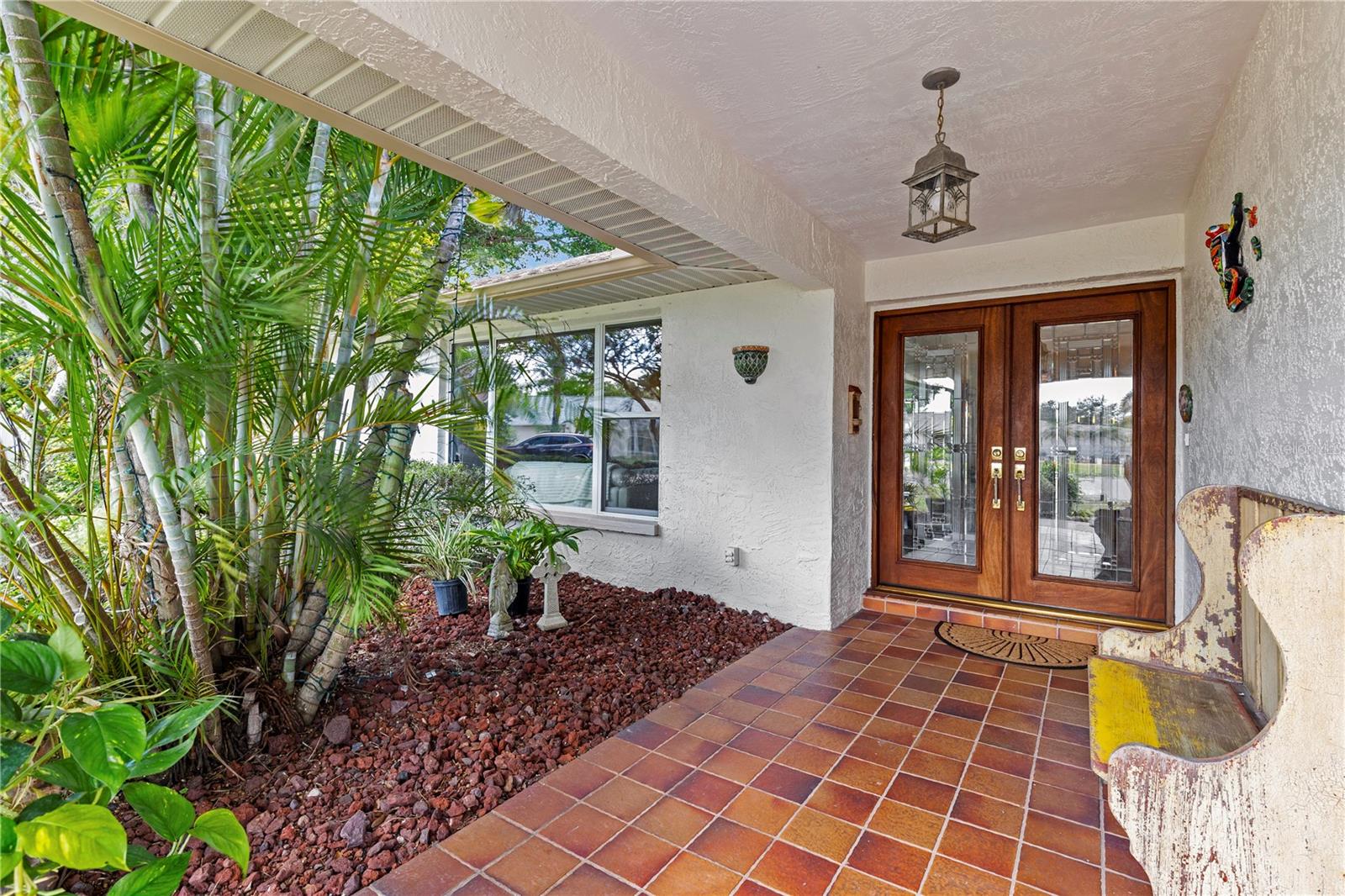 3rd image of 3153 Carlos Dr, Dunedin, FL 34698 | MLS# TB8519444