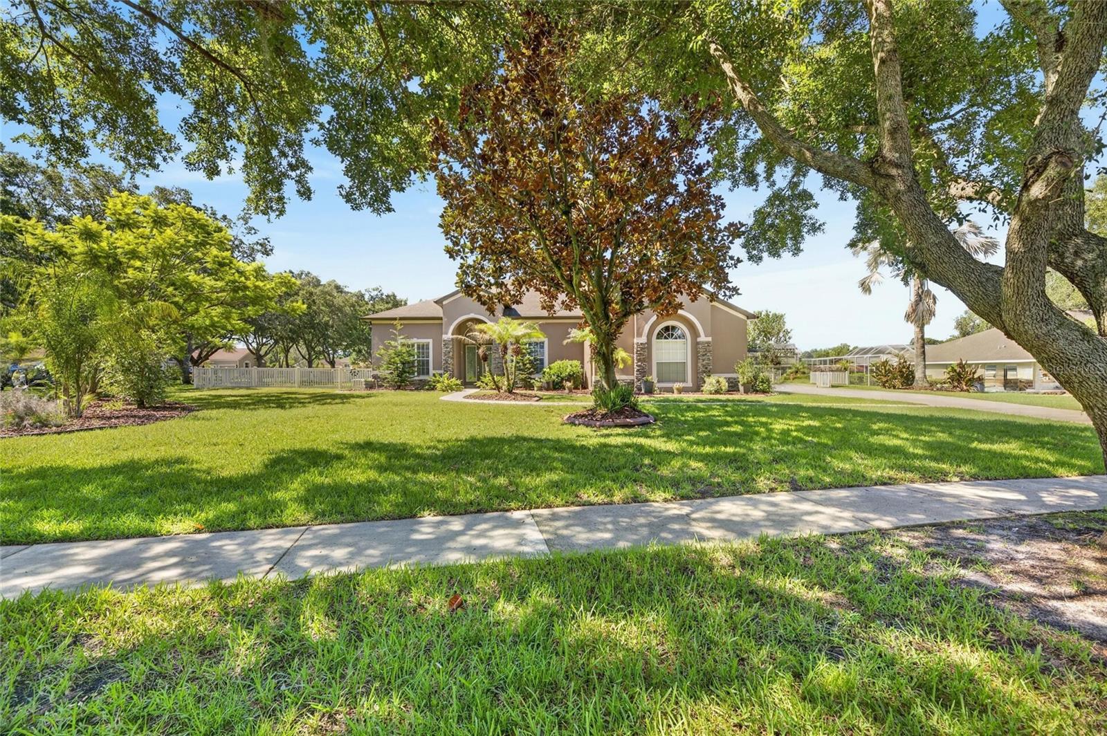 4th image of 209 Forest Breeze Ave, Brandon, FL 33511 | MLS# TB8519542