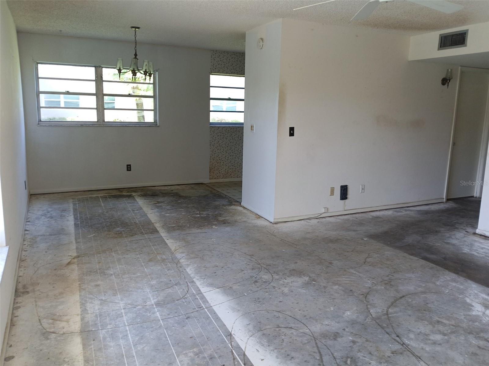 Homes for sale in Vero Beach, FL | 57 Woodland Dr #102, Vero Beach, FL 32962 | MLS# O6417092