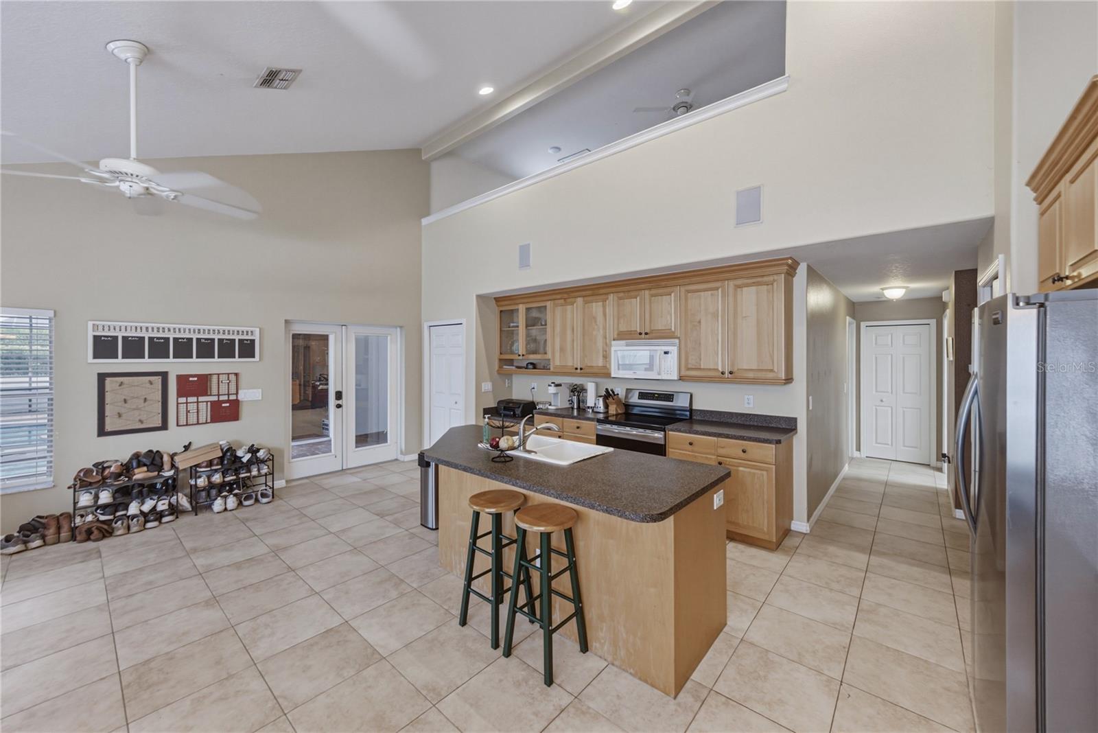 3rd image of 2024 Larkspur Ct, Trinity, FL 34655 | MLS# TB8519755