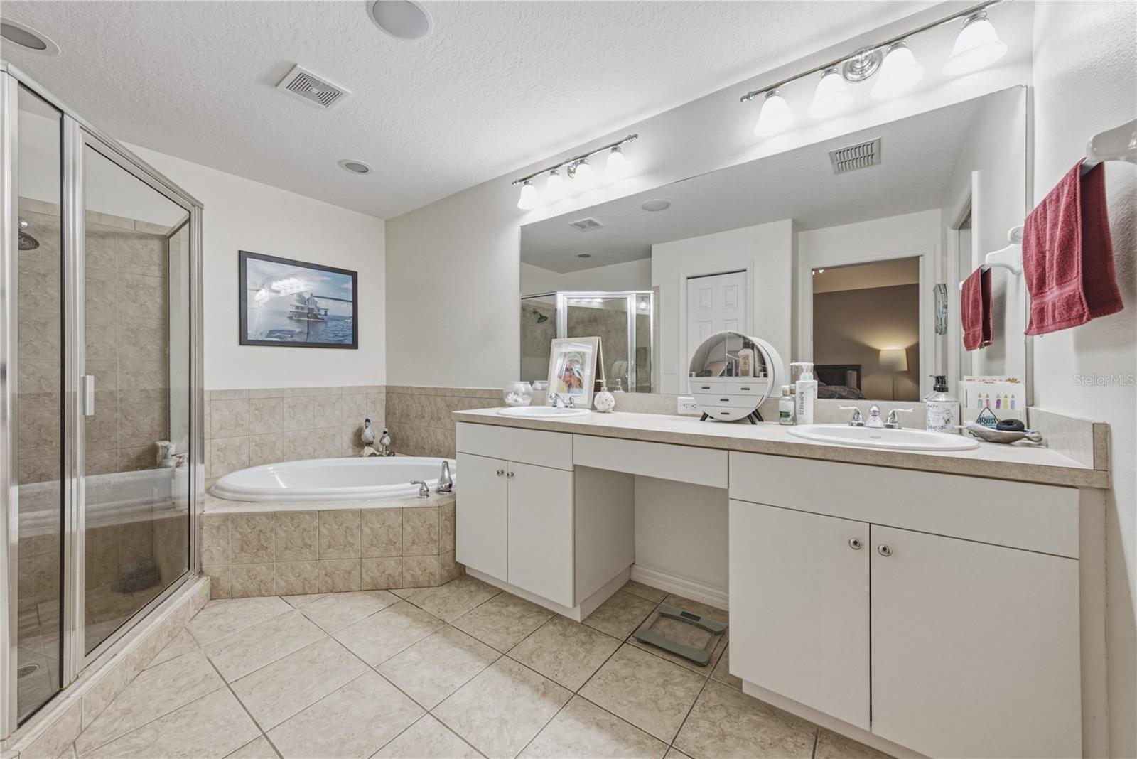 5th image of 2024 Larkspur Ct, Trinity, FL 34655 | MLS# TB8519755