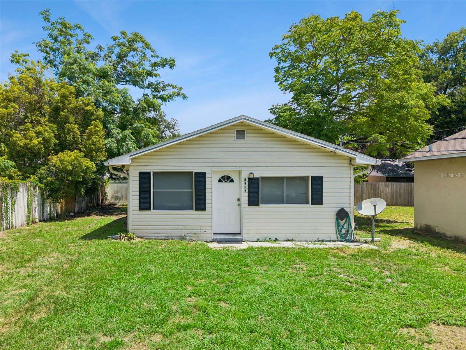 Homes for sale in Orlando, FL | 5937 Rosette St, Orlando, FL 32835 | MLS# O6417346