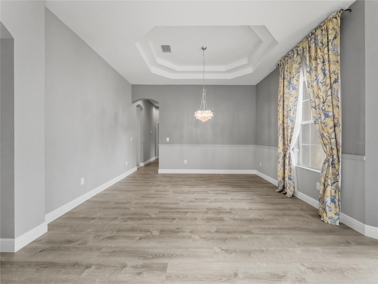 5th image of 11530 Oyster Bay Cir, New Port Richey, FL 34654 | MLS# TB8519885