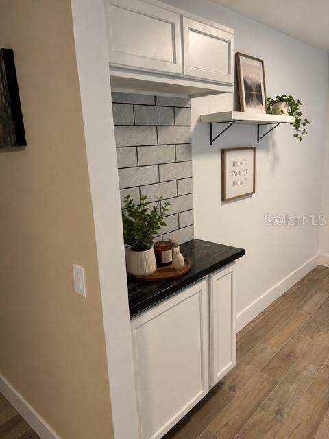 4th image of 905 Avenue E Ne, Winter Haven, FL 33881 | MLS# TB8520126