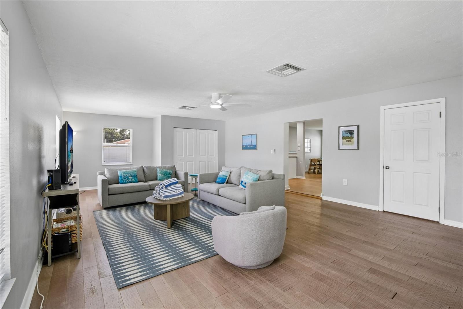 4th image of 2214 23Rd Ave W, Bradenton, FL 34205 | MLS# A4697349
