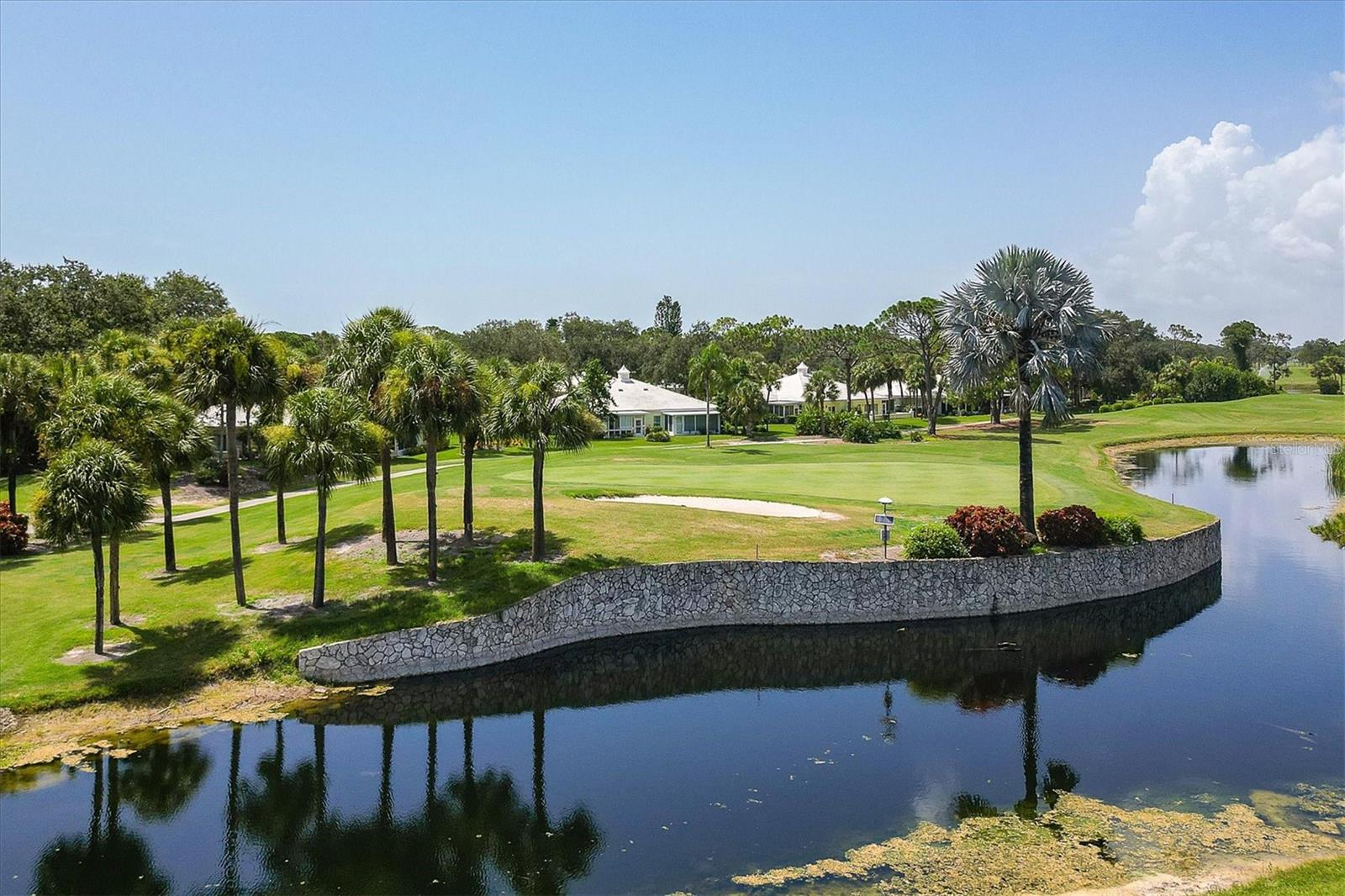 2nd image of 421 Cerromar Ter, VENICE, FL 34293