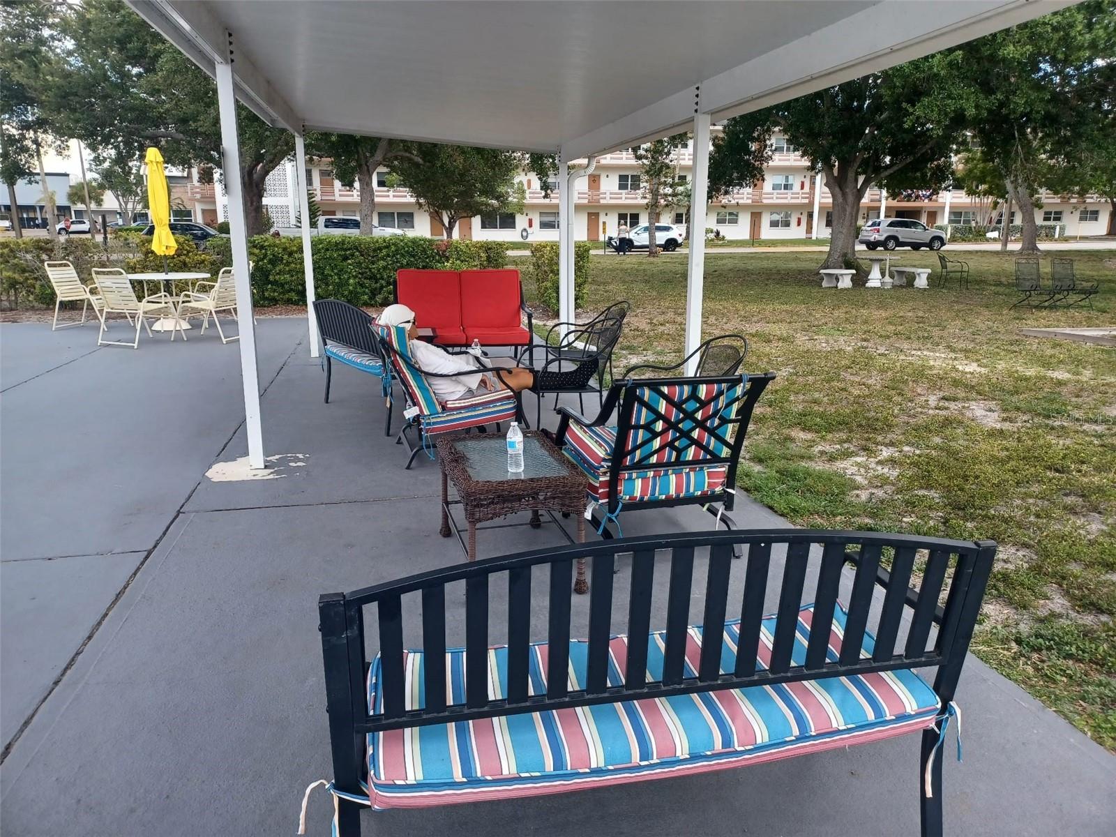Homes for sale in St Petersburg, FL | 5920 18Th St N #6, St Petersburg, FL 33714 | MLS# R4911486