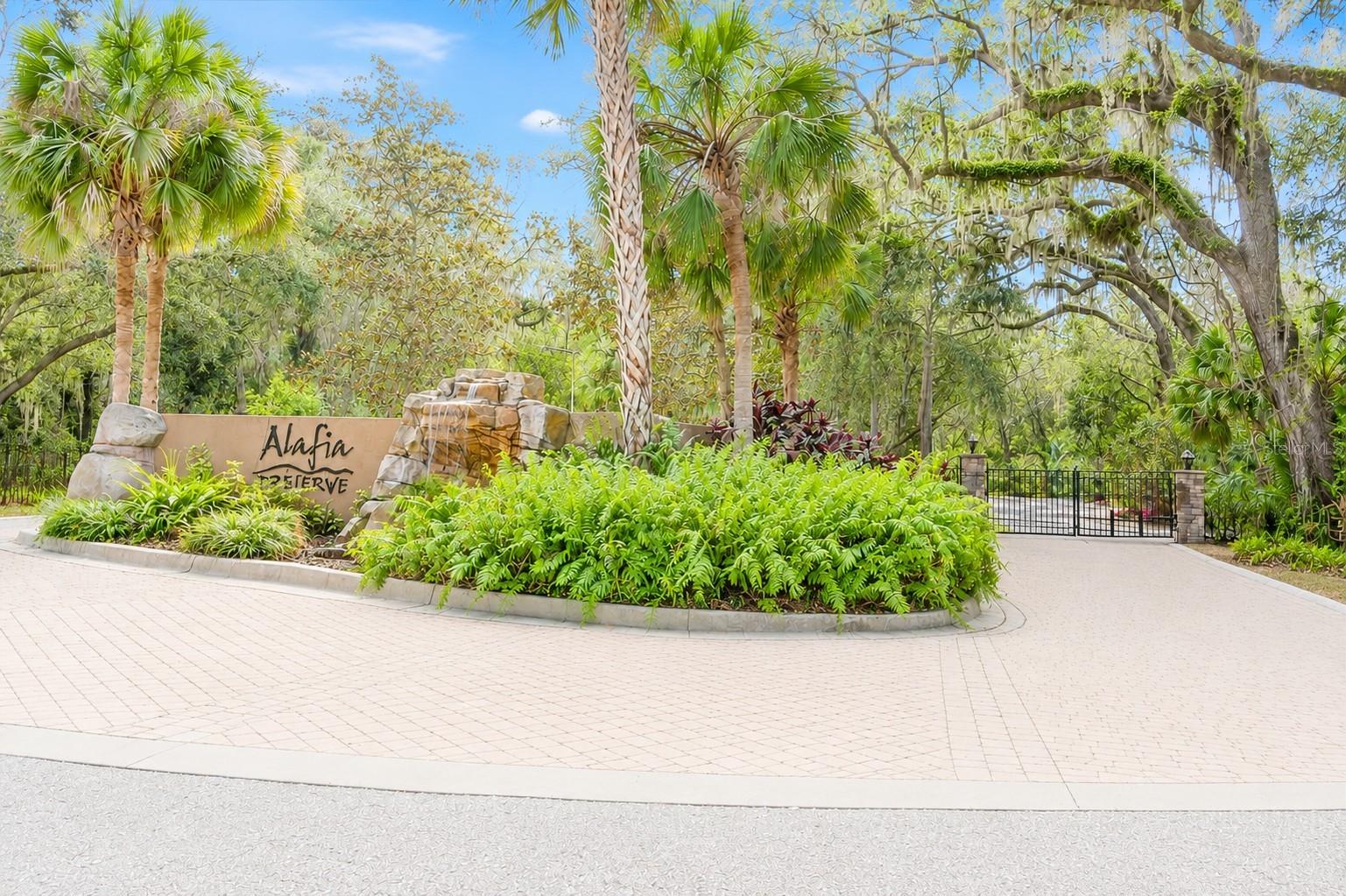 2nd image of 4876 Rambling River Rd, Brandon, FL 33511 | MLS# TB8520753