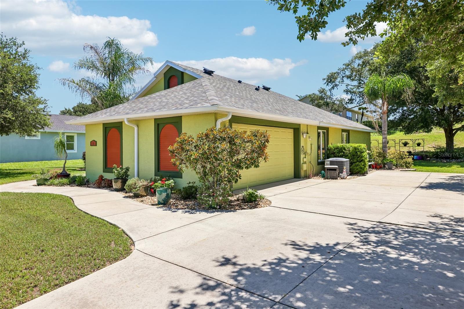 4th image of 76 Fairway Cir, Umatilla, FL 32784 | MLS# G5114002